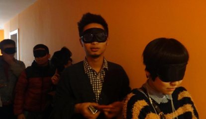 网友爆料玩密室逃脱被NPC咬了两口，背后有哪些不能说的“秘密”？