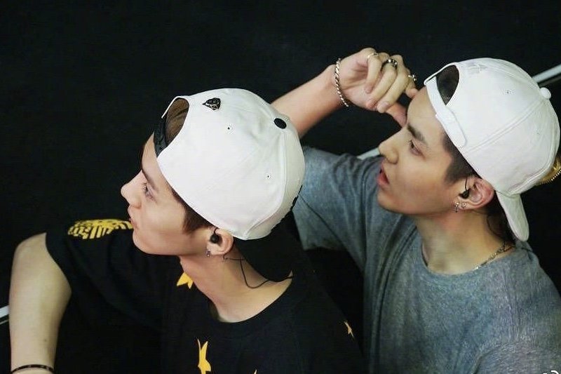 为何说归国三子排挤张艺兴？