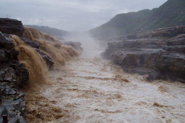 女子被杀抛尸黄河案，十余天无人报警，这透露出了什么问题？