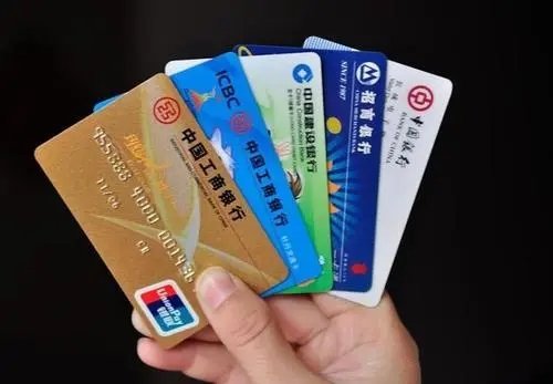 悬崖之上这部电影在哪里可以观看？