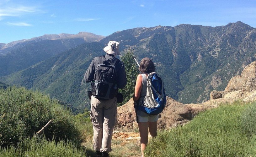 上千名游客夜晚滞留湖北一景区，目前这些游客的情况如何了？