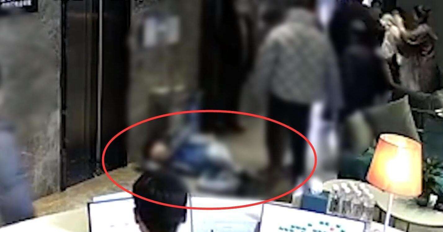 西安一男子电梯里让路反被群殴骨折,这些人为何敢如此胆大妄为?