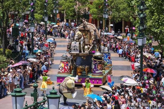 门票高达699元，一根冰棍40元，中国这个景区你会想去吗？