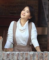 我们的纯真年代里面玲子的扮演者是