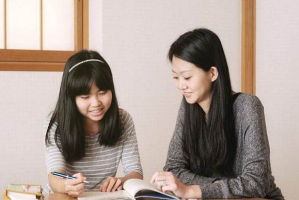 985大学生做家教一般多少钱一个小时啊？