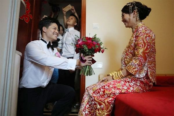 如何拒绝女朋友的索要呢?