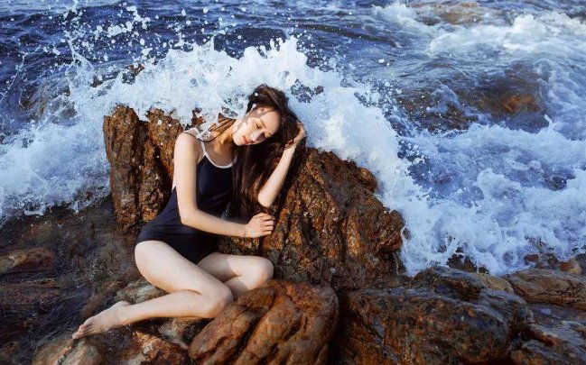 为什么湿掉的布料看起来会比干的布料看起来颜色更深？