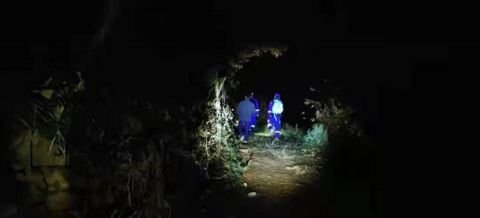 昆明2岁走失男童在离家3公里外被找到,该男童是如何走失的?