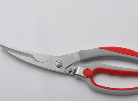 什么东西越剪越大，脑筋急转弯哦。