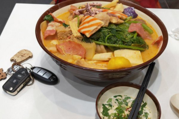 张亮麻辣烫是天天的爸爸开的吗