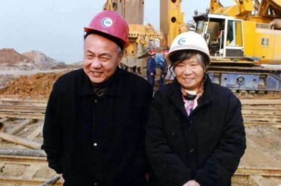 郑守仁院士是何时逝世的？