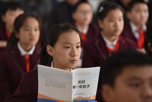 双减后素质类培训企业暴增近一倍，造成此现象的原因是什么？