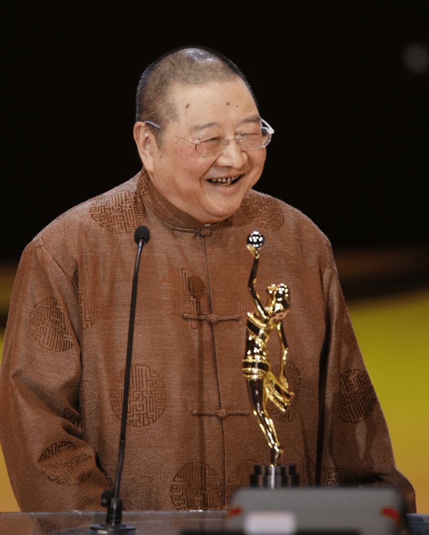 林青霞发文悼念倪匡，他们二人此前有过哪些交集？