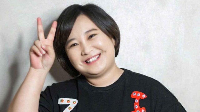 贾玲结婚了吗?她老公是谁