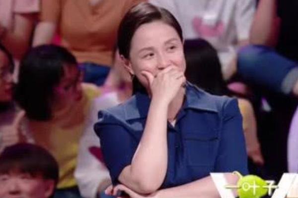 杨超越与龙丹妮关系不好吗,为什么造句龙丹妮长得不行?