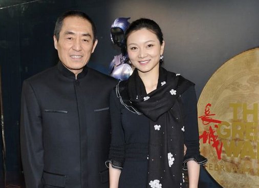 张艺谋妻子发文心疼丈夫为开闭幕式鞠躬尽瘁，怕他突然倒下，你怎么评价？