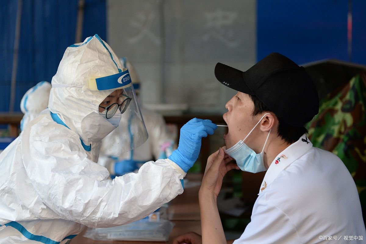 “重症八仙”有3位赴上海，这个专家组会给当地抗疫带来哪些帮助？