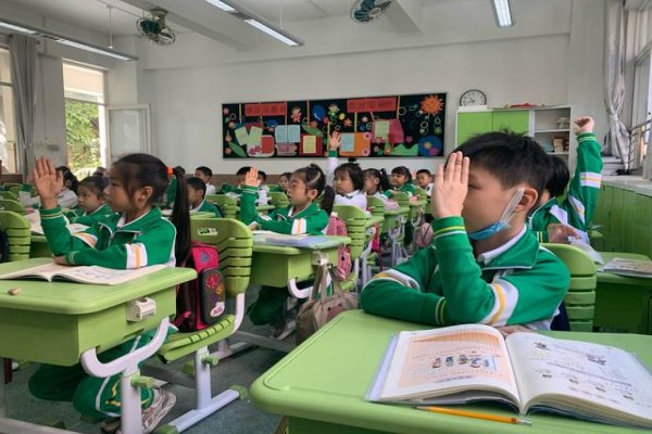 古语比上不足比下有余的典故中比的什么