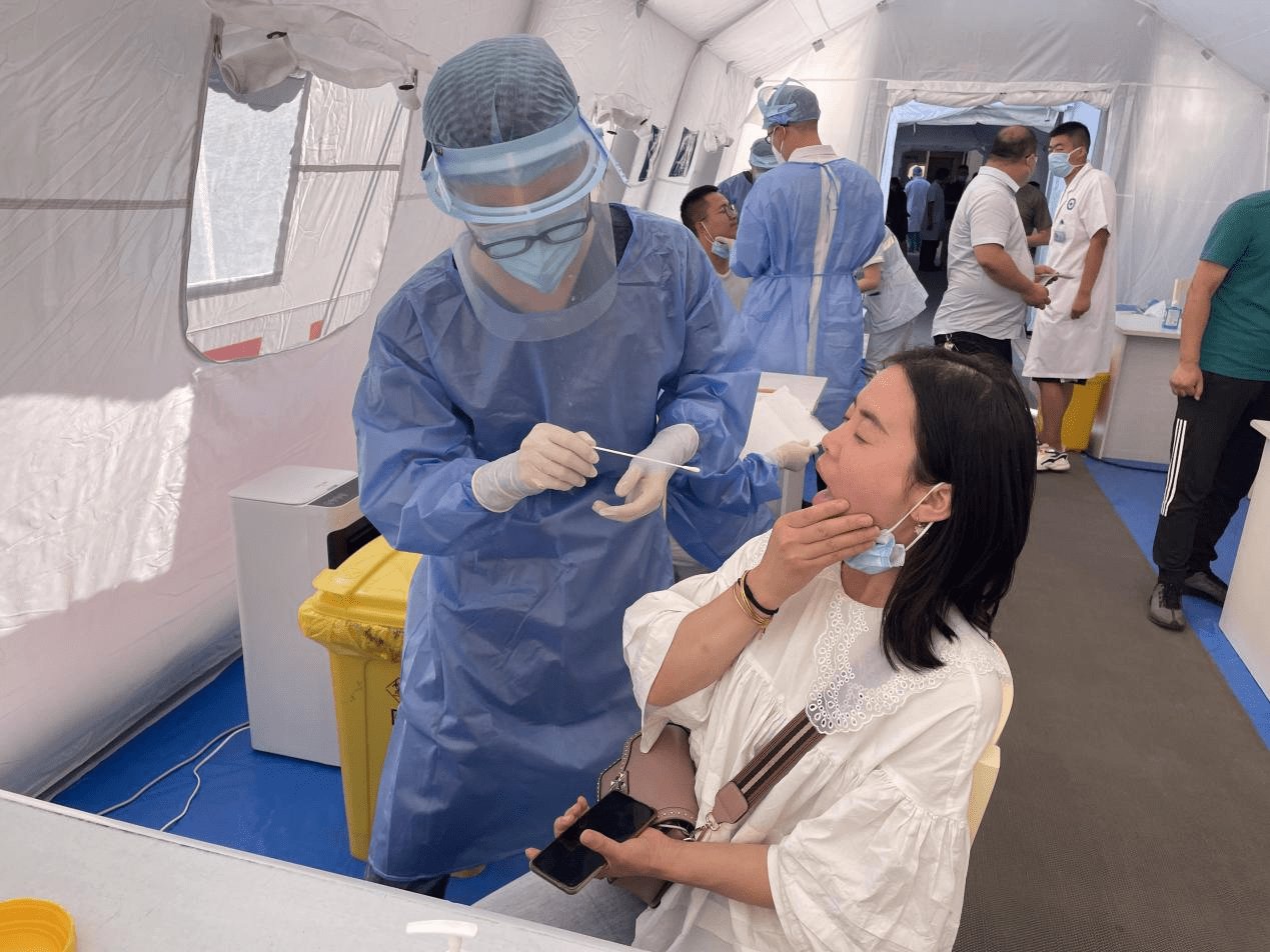 英国发现新重组毒株XE，对此应如何采取防护措施来应对？