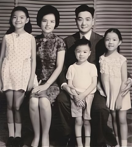 琼瑶丈夫财产分配曝光，原配林婉珍一分未拿，琼瑶别墅和影视权，你怎么看？