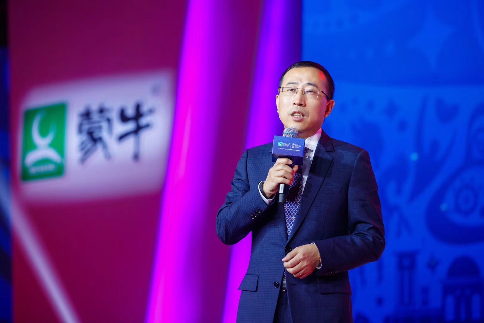 63岁牛根生彻底退出蒙牛董事会，公司目前的境况如何？