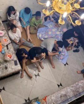 暑假花了80后舅舅6万块的16个外甥,国庆又来了,他们为何能轰动全网?