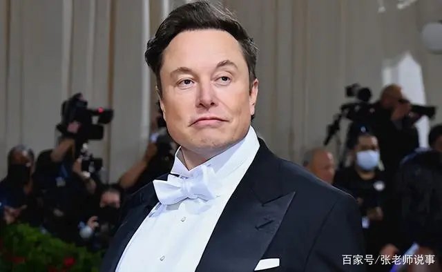 马斯克父亲称儿子有钱应继续生孩子，这就是有钱人的生活吗？