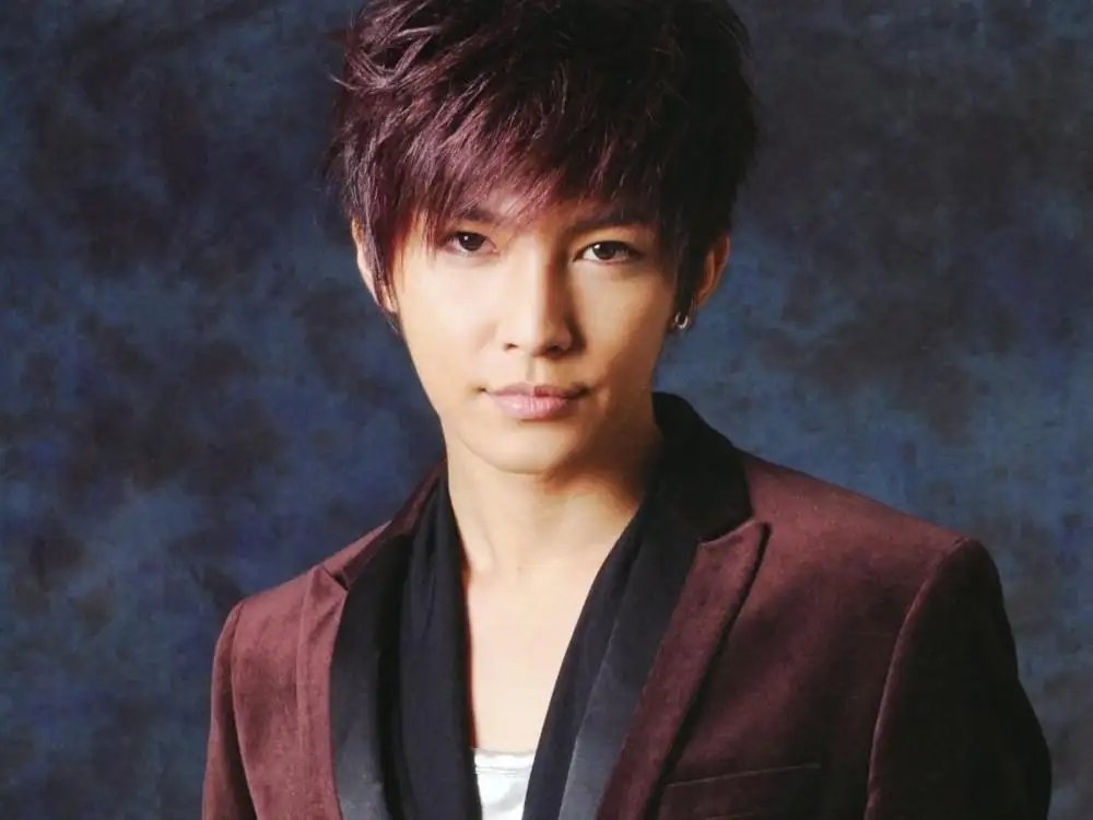 炎亚纶现身回应新剧2人坠亡，坚持不复拍，你如何看待他的这番举动？