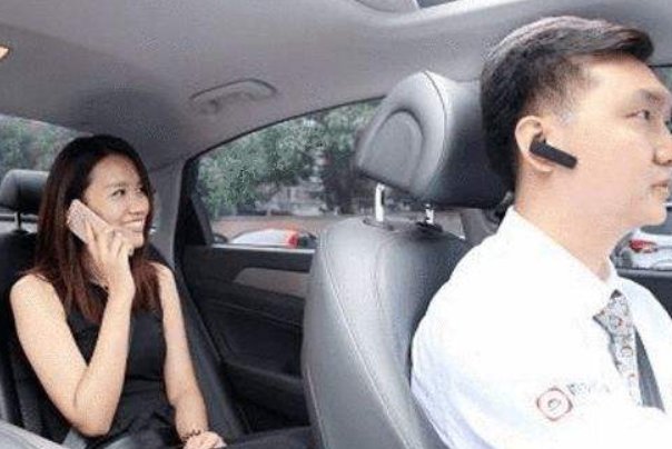 河北一网约车司机偏航致使女乘客跳车后重度抑郁，这是怎么回事？