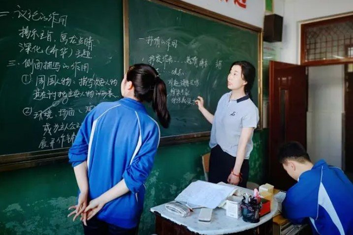 高考语文作文都有哪些题目呢？