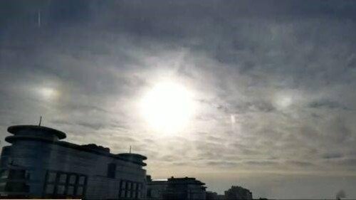 北京上空现3个太阳，这种气象是如何形成的？