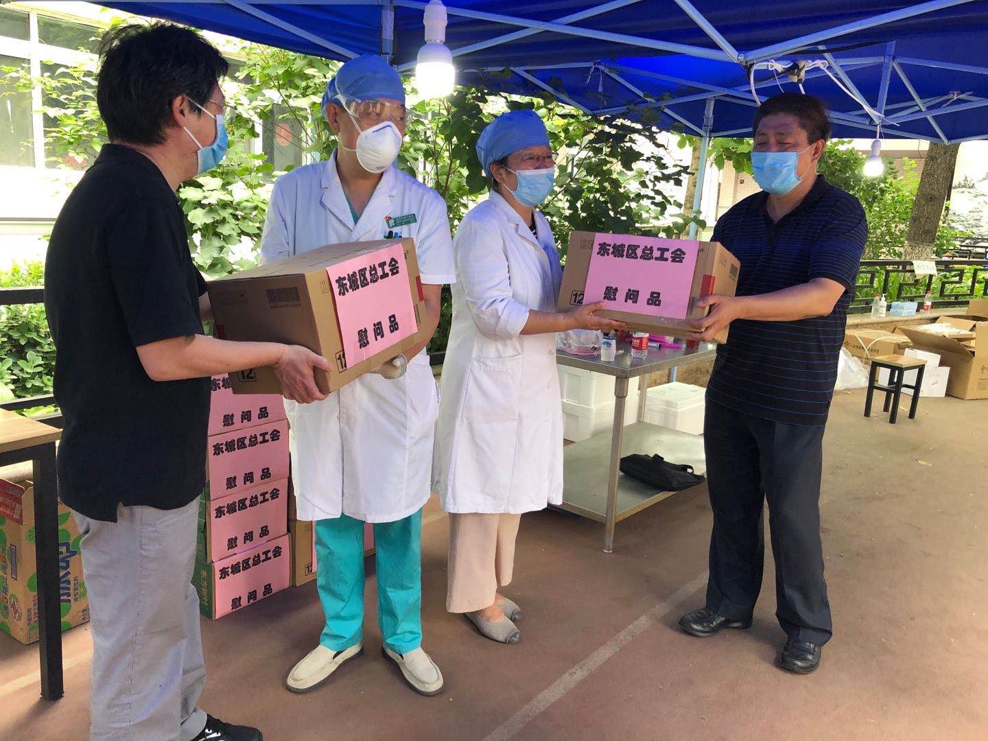 英国发现新重组毒株XE，对此应如何采取防护措施来应对？