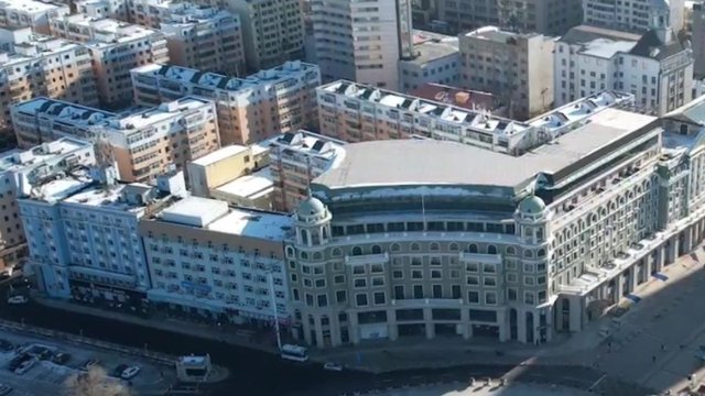 哈尔滨一酒店违建6层变9层，你如何看待这件事？