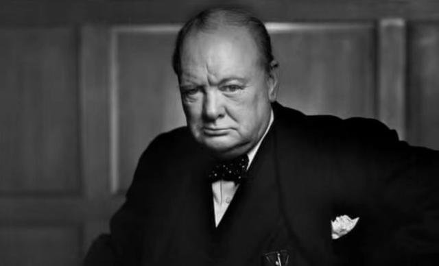 知名照片《愤怒的丘吉尔》被盗！盗贼采取了什么手段？为何能瞒天过海？