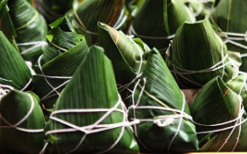 粽子蒸多久才能熟自己做的粽子要蒸多久才能熟?