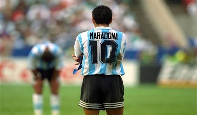 足球运动员马拉多纳的实力到底有多强？