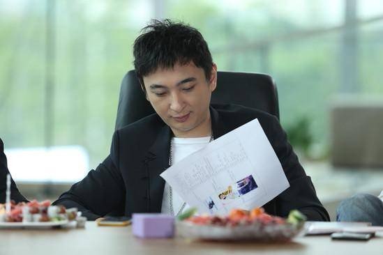 王思聪假期带女友看大熊猫，这次女友又是哪个网红？