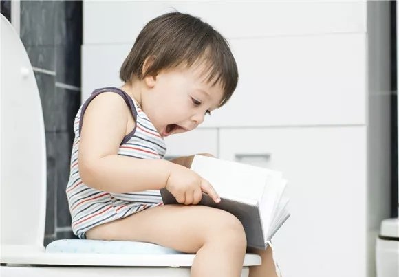 胎宝宝在肚子里的屎和尿,是怎么处理的?