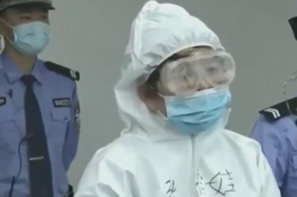 保姆殴打85岁老人辩称“闹着玩”，我们该如何防止保姆施暴？