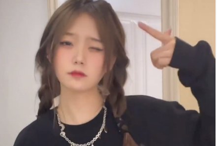 网络上的曹芬是谁?