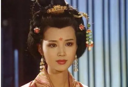 上官婉儿有什么之称?