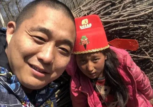 去世“慈善名人”张晓林曾做过哪些慈善，究竟是否名副其实？