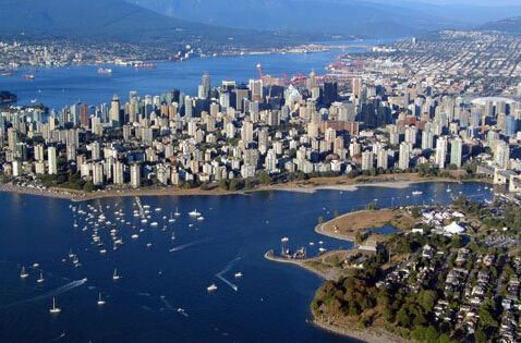 国土比中国还大38万平方公里的加拿大,为何人口只有3700多万?