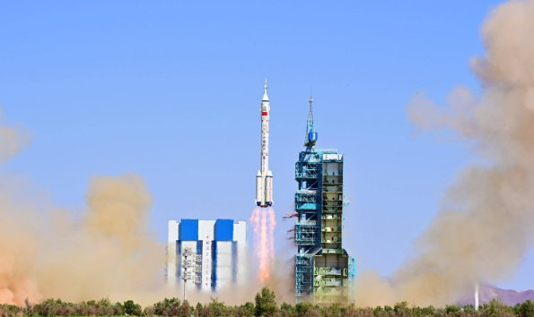 神十四返回是几点