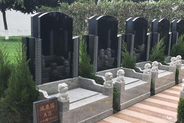 常州金坛回应公墓“干部区”，系民众称呼习惯，事情真如所回应所说吗？