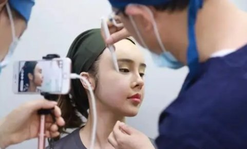 新氧APP编造虚假医美日记被处罚，这样的行为是否属于虚假宣传？