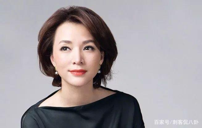 “央视一姐”董卿的工资曝光,网友直呼这也太多了,到底有多少钱?