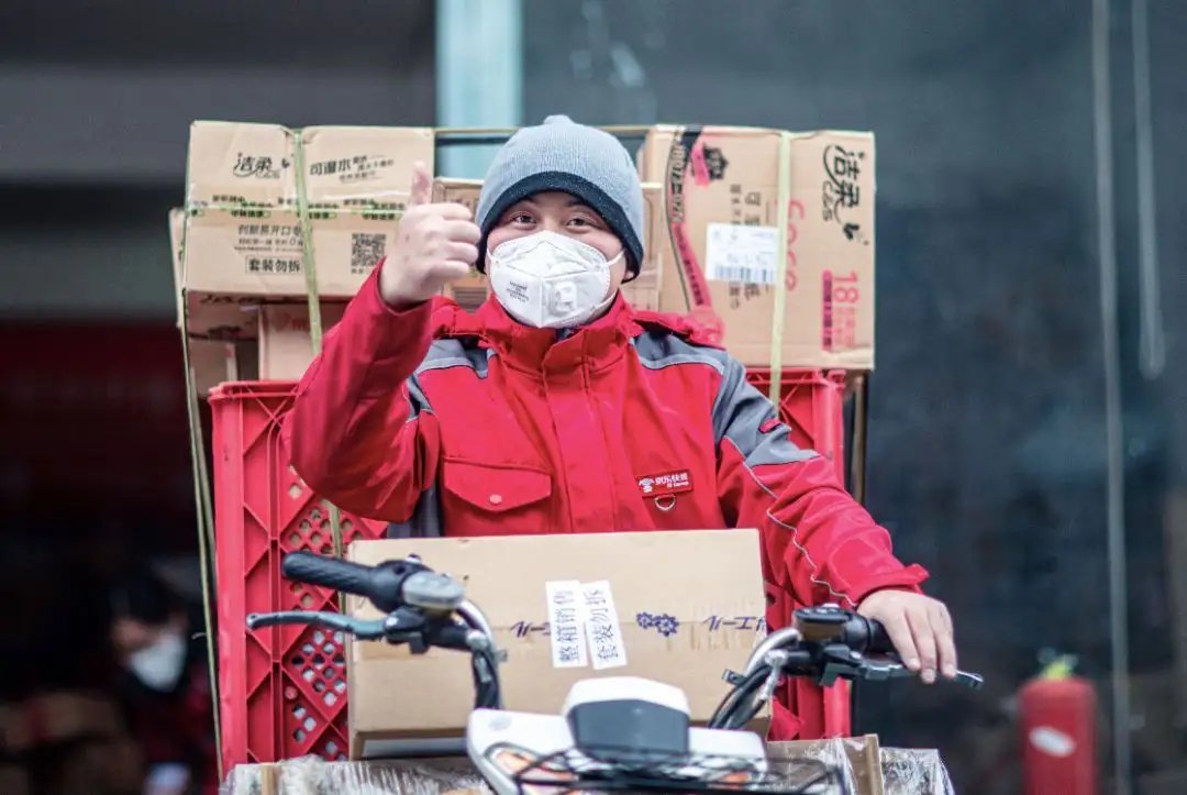 杭州余杭顺丰速运中转场发现疫情,为何一个中转站让那么多杭州人“中招”?