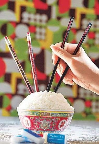为什么不能把筷子插在米饭上？
