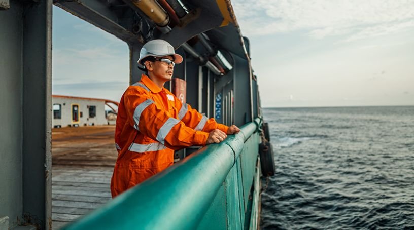 44岁中国籍船长被越南船员捅死，事发时的具体详情是怎样的？